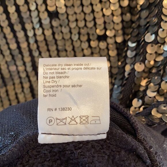 Pam & Gela Women’s Sweater Size SP - Picture 6 of 6